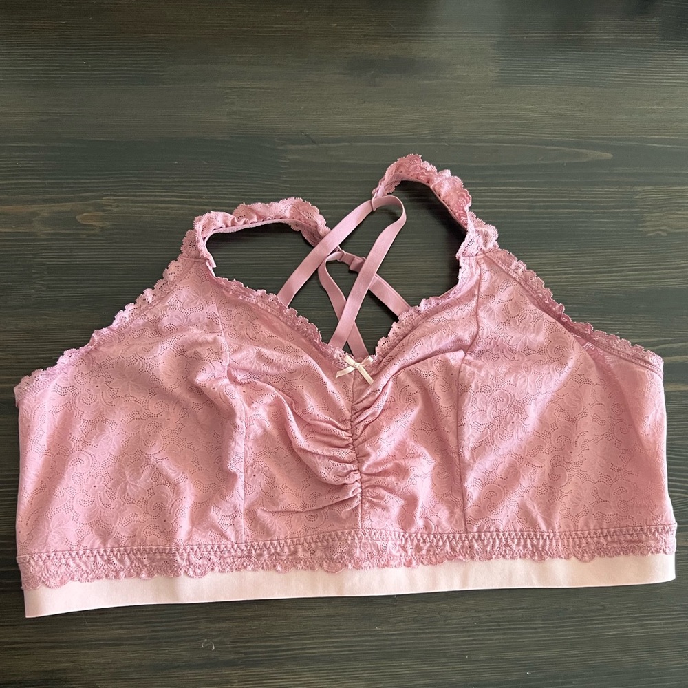 Cacique Pink Lace Bralette. Size 26/28.
